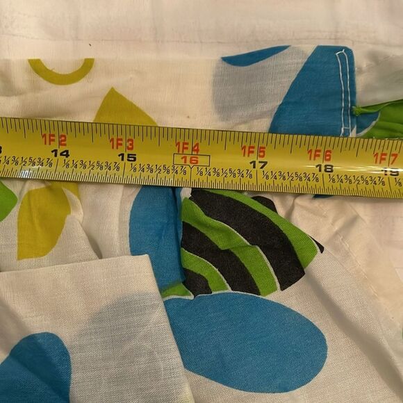 Vintage 1970s Green White Floral Kitchen Apron One Size Pocket Handmade Bee - Picture 5 of 8